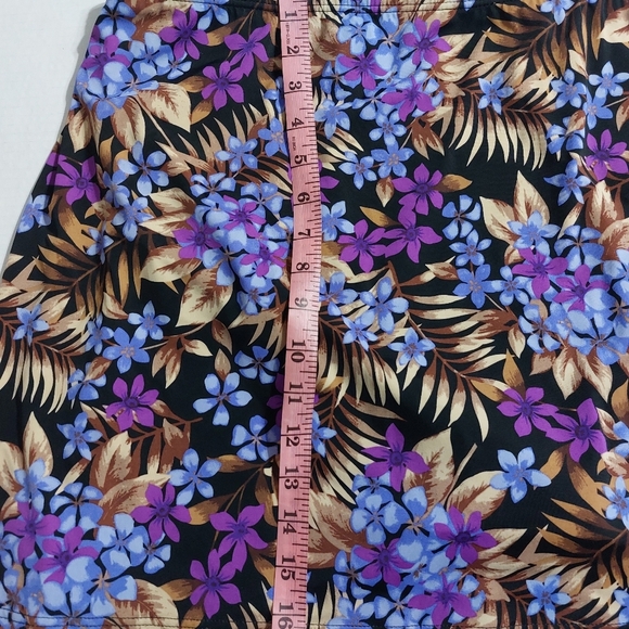 It Figures 2 Piece Floral Swimsuit Top and Skirt Size 20W - Picture 10 of 12